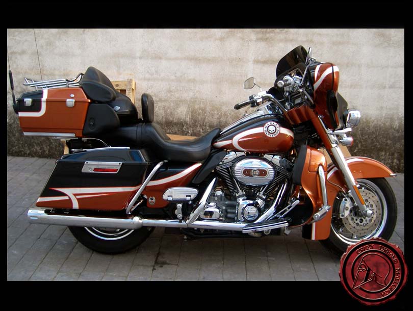 Crazy Dreams Mallorca, Electra Bike