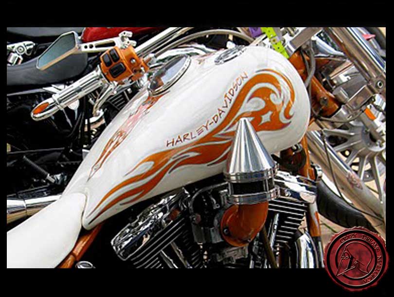 Crazy Dreams Mallorca, Sulfur Flame Bike