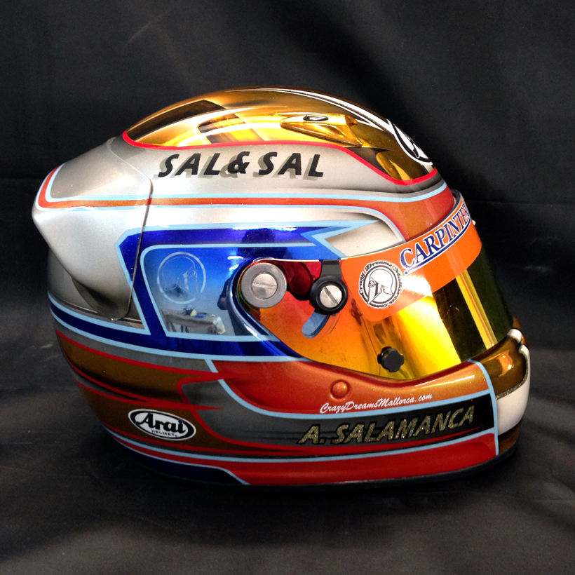 Crazy Dreams Mallorca, Cascos