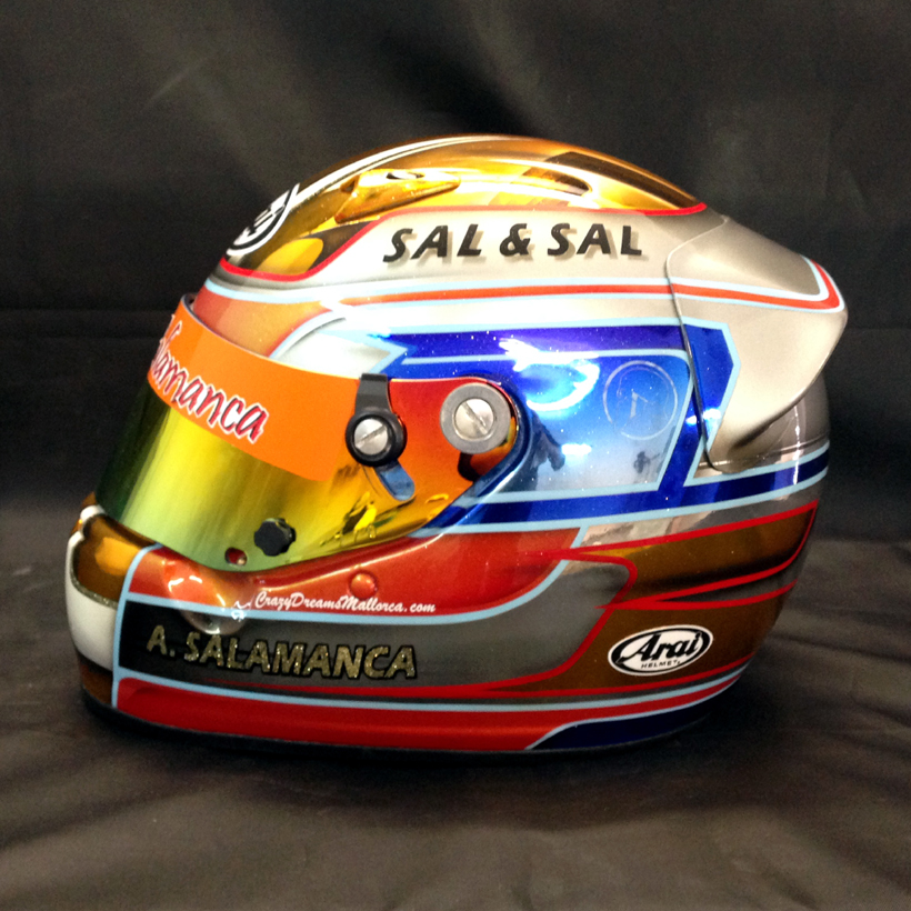 Crazy Dreams Mallorca, Cascos