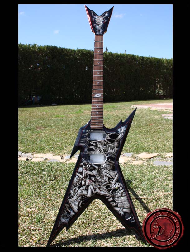 Crazy Dreams Mallorca, Guitarra